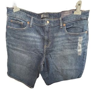 18/34 Women’s Capri NWT Gap